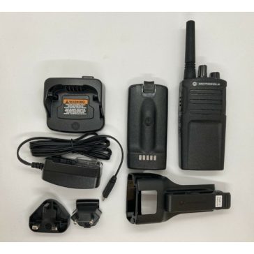 Motorola XT420 pmr adóvevő