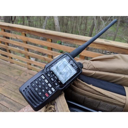 Yaesu FTA-550L repülési rádió