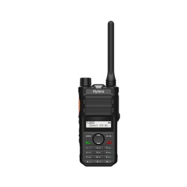 Hytera AP585 urh adóvevő